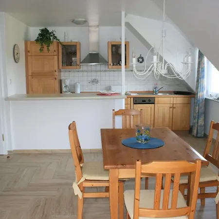 Koelp - Inselhaus 7 Apartment Stubbenfelde